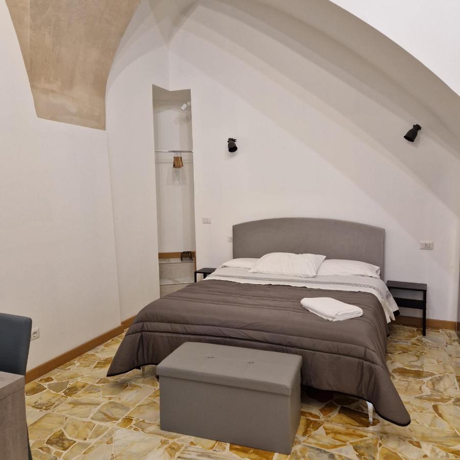 B&B Unici Grammichele Bagian luar foto