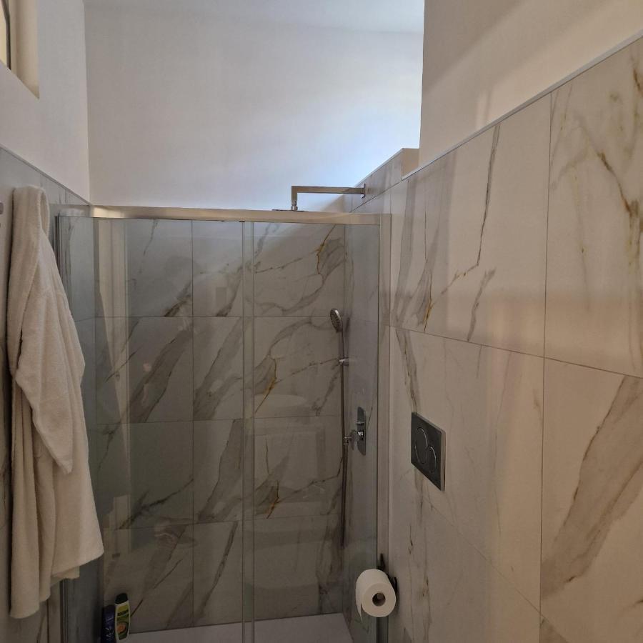 B&B Unici Grammichele Bagian luar foto